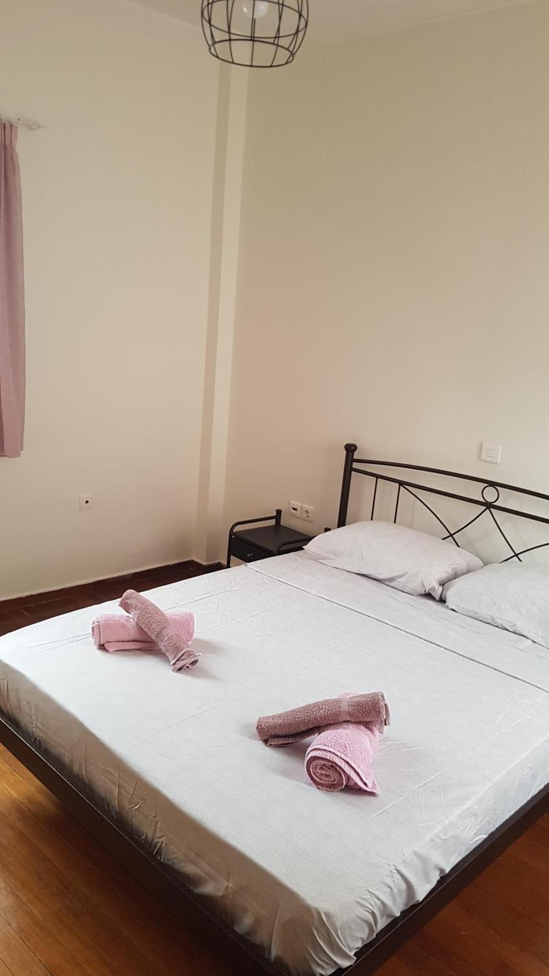 Heartbeat Apartment Nafpaktos